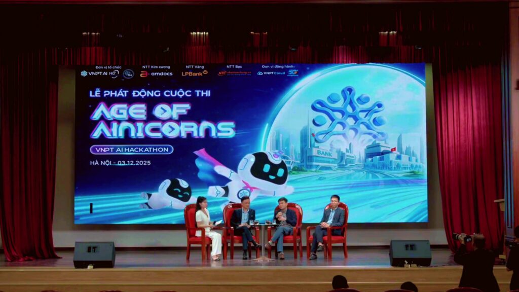 Toàn cảnh diễn giả chia sẻ tại sân khấu lễ phát động Age of Ainicorns 